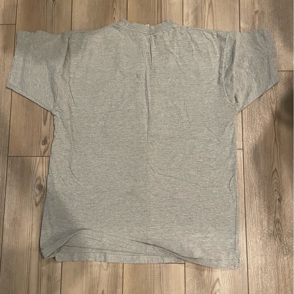 Miami T-Shirt - Picture 2 of 7